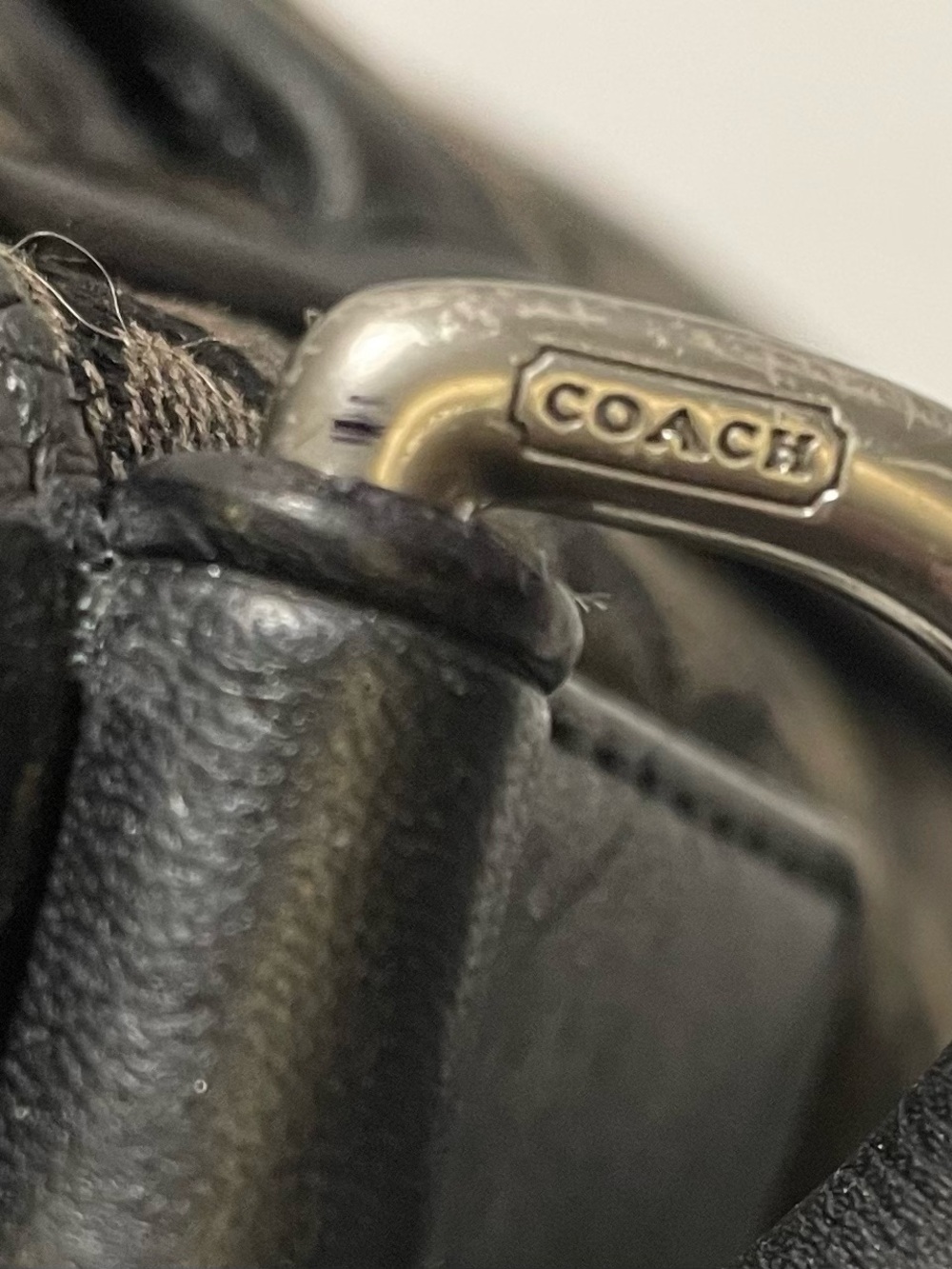 COACH Heritage Signature Jacquard Messenger Bag (Style F70699), EUC 💟 - Picture 7 of 16